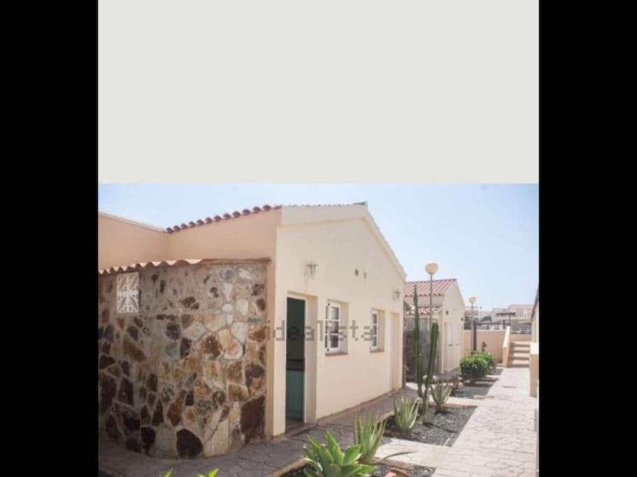 Alojamientos Vistas Eden 67 Caleta De Fuste Ngoại thất bức ảnh